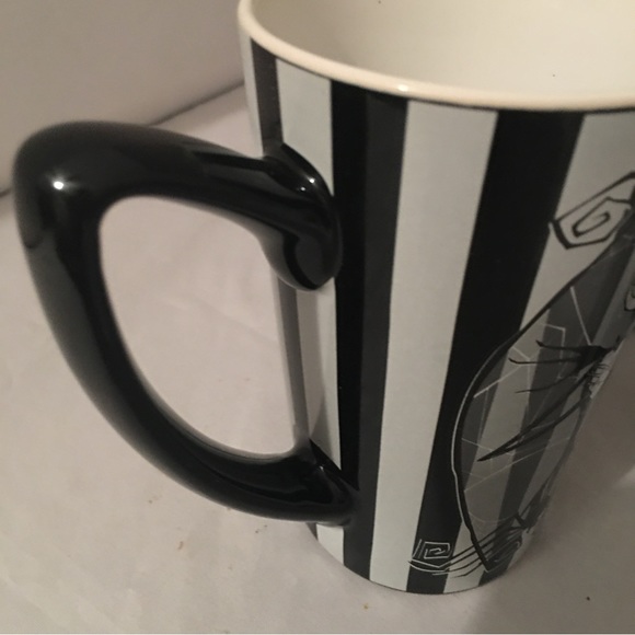 Nightmare before Christmas tea pot set - Picture 5 of 11